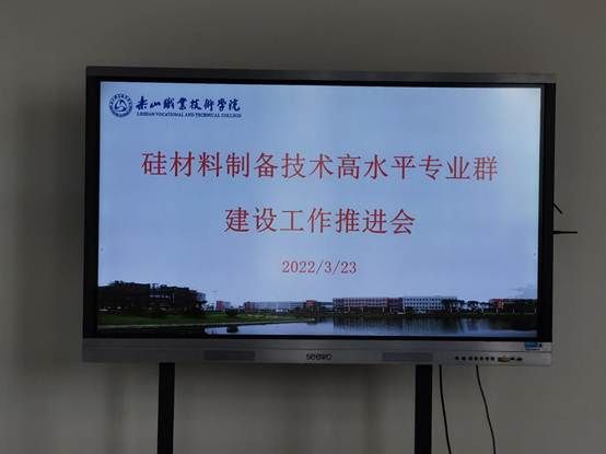 4C2B4EDC512C096F8E1A7E8B5E3_DB70E311_570E.jpg?e= 注明: 墙上的电视屏幕描述已自动天生