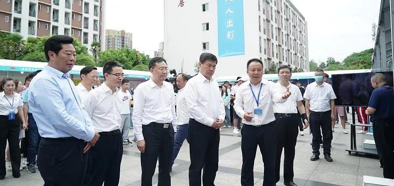 075D8A7ECE2765630A37D69E093_DBAD133E_FF44.jpg?e= 尊龙Z6官方网站