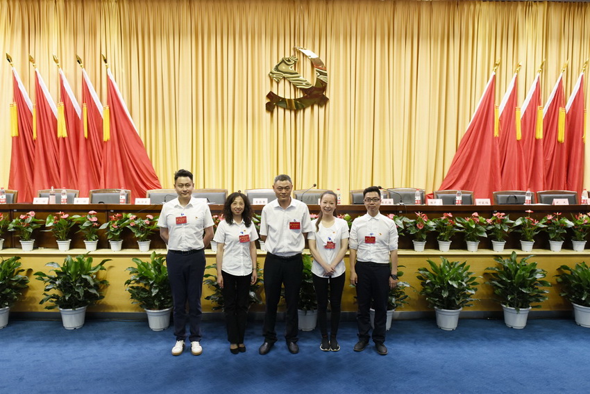 0708DB445D30578ACD8313C51DD_F0AA8F6E_3AF65.jpg?e= 0708DB445D30578ACD8313C51DD_F0AA8F6E_3AF65.jpg?e=