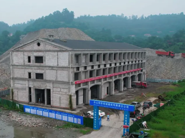 305203B5887556BE53A77F4F6BD_558C2275_728FD.png?e= 项目现场图.png