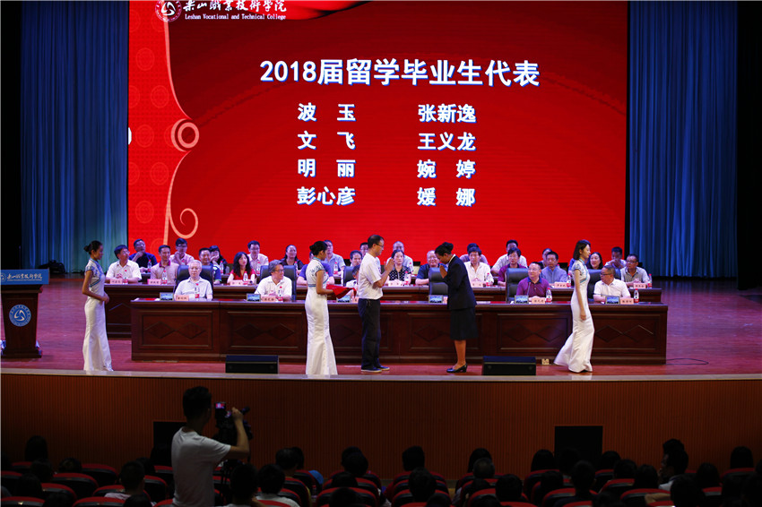 9244A2E029DBA5290A11FA655A6_3E1F526B_2A9CD.jpg?e= 9244A2E029DBA5290A11FA655A6_3E1F526B_2A9CD.jpg?e=