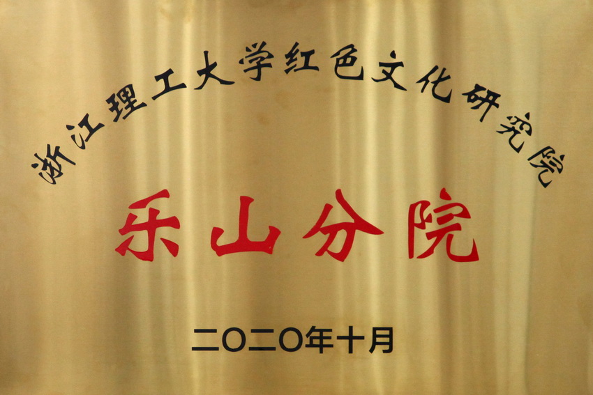 457ED6E90039F8D3BD15E9F9ECF_8DC472C5_233C4.jpg?e=