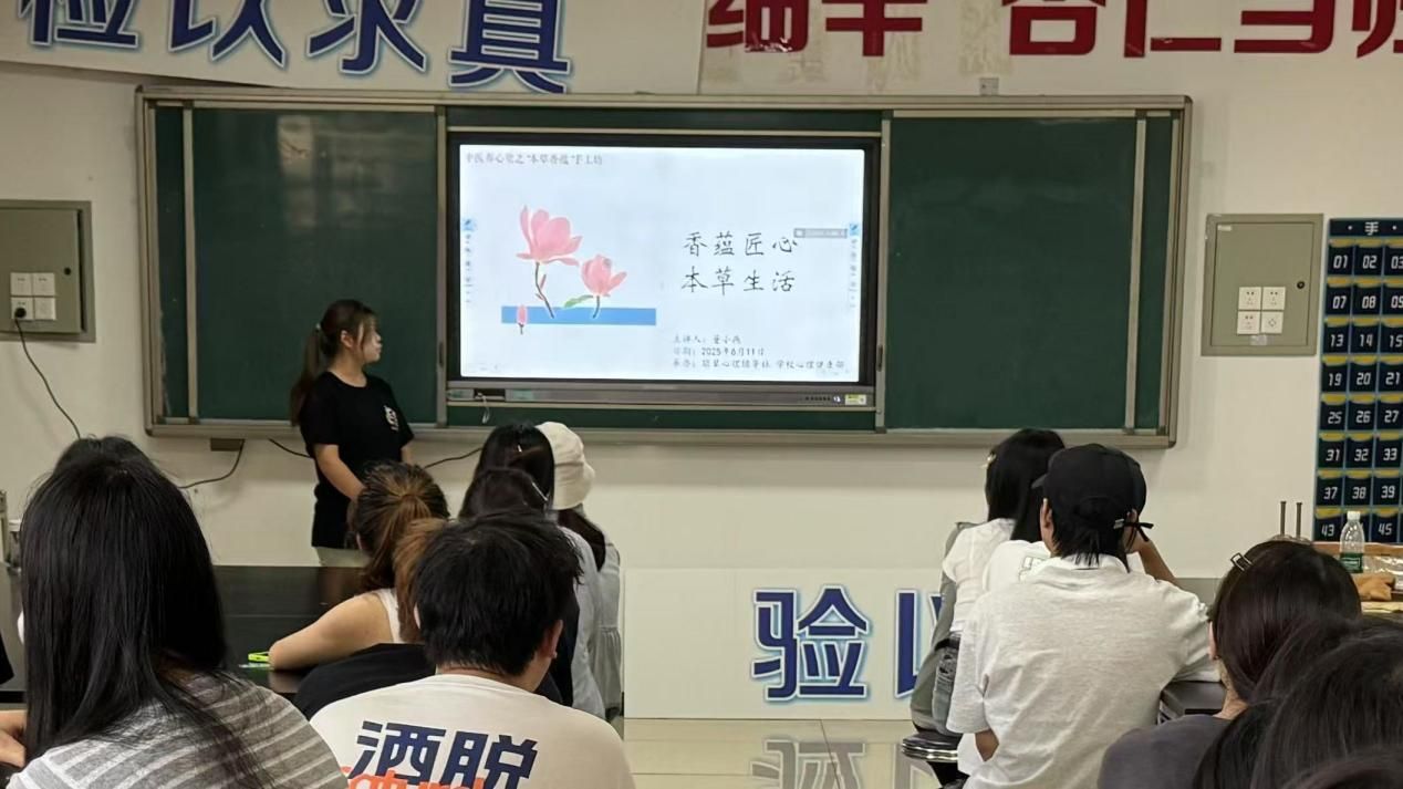 2EB551354780095E92AA15A0053_65AF2F34_1B520 2EB551354780095E92AA15A0053_65AF2F34_1B520
